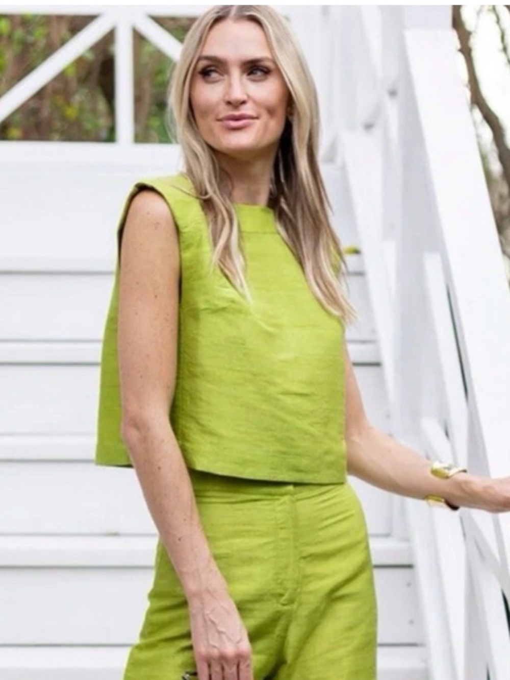 ISO** Julia Amory Julia top size M Chartreuse